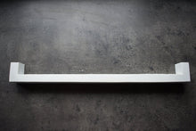 Load image into Gallery viewer, A concrete handle that will decorate any kitchen counter, cabinet, or drawer. The handles are handmade just for you.