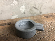 Load image into Gallery viewer, Concrete Ashtray Individual